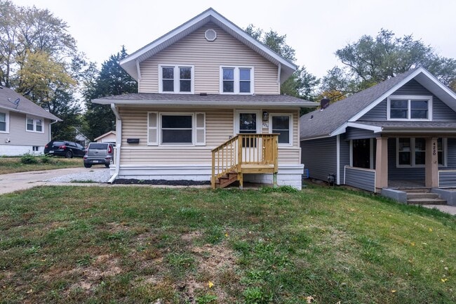A Great 4BD/1.5BA Single Family Home That Has Been Recently Renovated - A Great 4BD/1.5BA Single Family Home That Has Been Recently Renovated