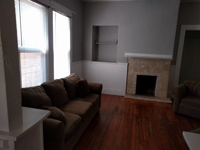 Living Room - 1179 North Highland Avenue Northeast
