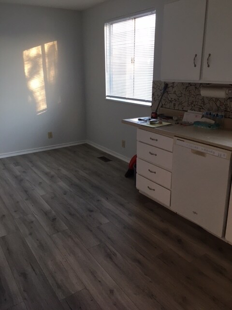 Building Photo - 8694 S 250 E