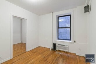 Building Photo - 419 E 73rd St