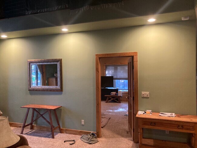 Front room - 704 Glorene Ave