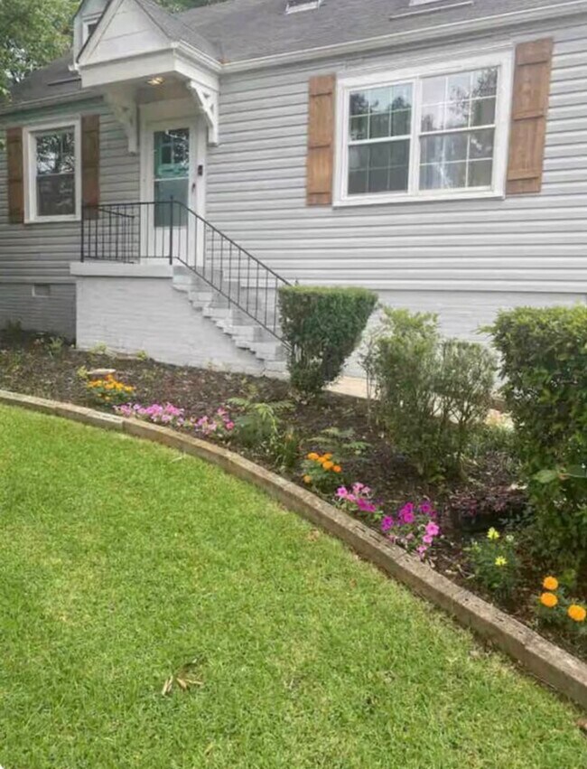 Foto del edificio - 2710 Winburn Ter