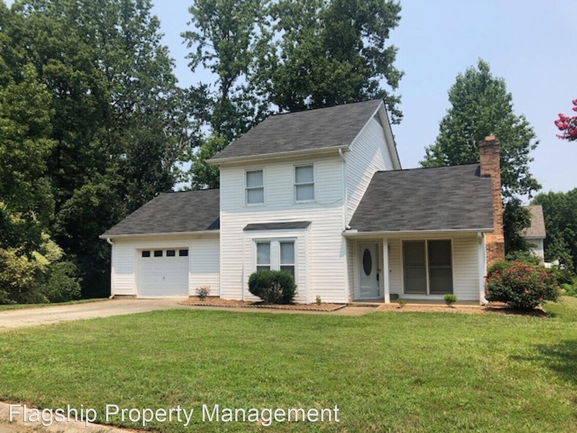 Primary Photo - 3 br, 2.5 bath House - 9 St Andrews Way