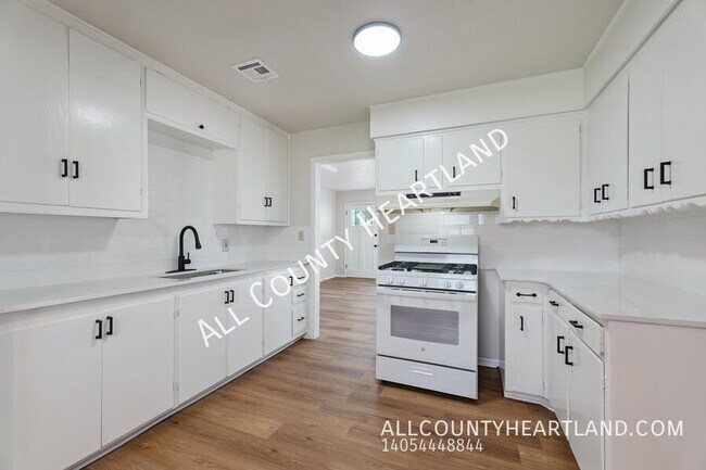 Foto del edificio - 1800 Ina Mae Ave