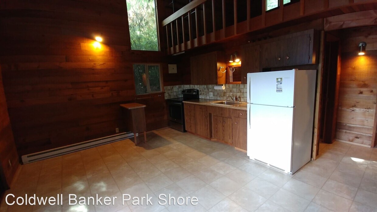 Foto principal - 1 br, 1 bath House - 19716 Stavis Bay Rd NW