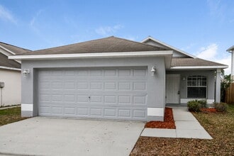 Building Photo - 30319 Birdhouse Dr
