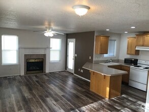 Building Photo - 3181 Cherry Ln