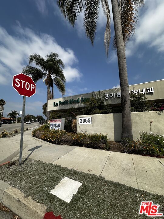 Building Photo - 2055 Torrance Blvd