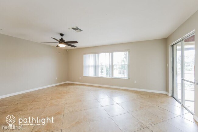 Foto del edificio - 3 br, 2 bath House - 4301 Orange Grove Bou...