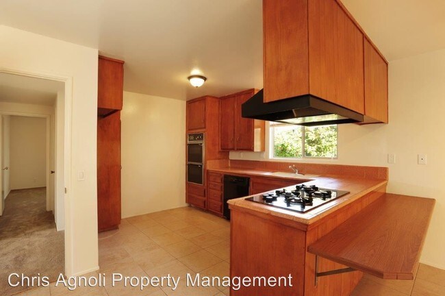 Building Photo - 3 br, 2 bath House - 905 Vincente