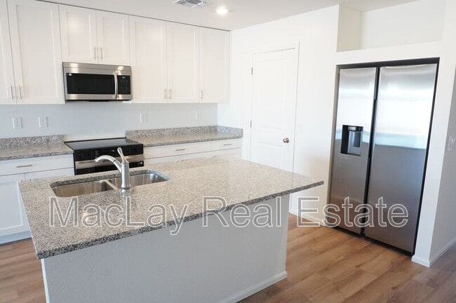 Foto del edificio - 1225 N 13th St
