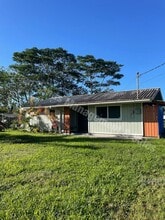 Building Photo - 16-2128-2128 Rainbow Dr