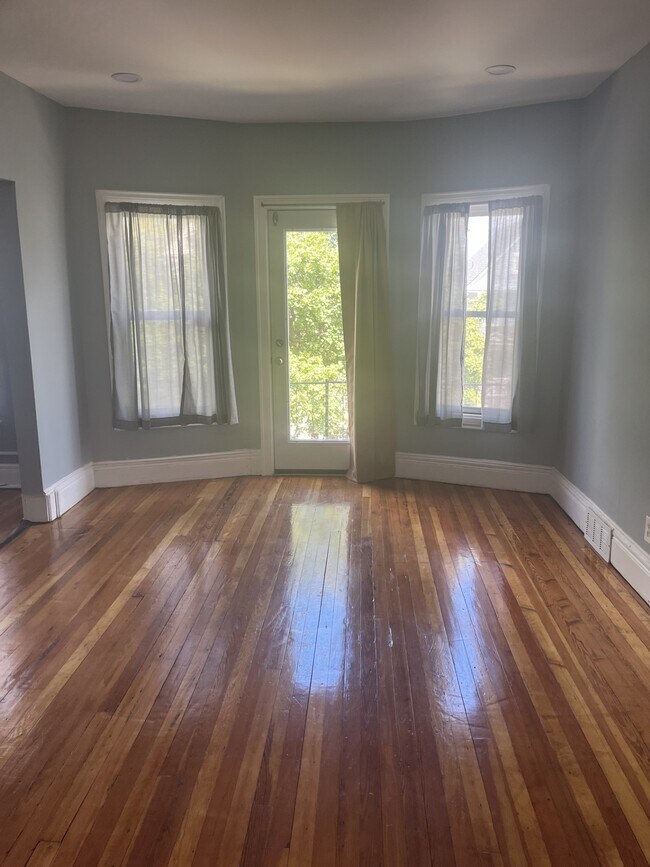 Foto del edificio - 79 Florida St