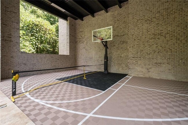 Building Photo - 402 Timberview Trail