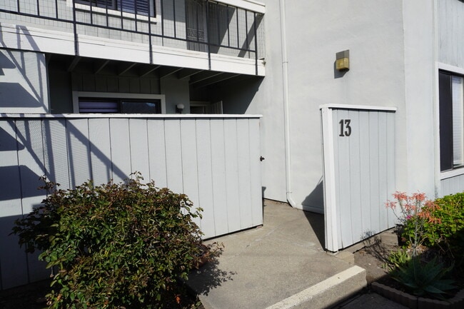 View of front patio with gate for privacy (gate not shown) - 6518 Embarcadero Dr