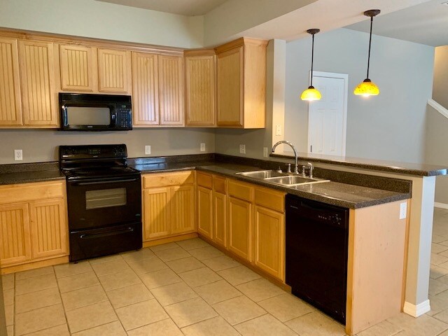 Foto del edificio - 2005 Azlin Pl