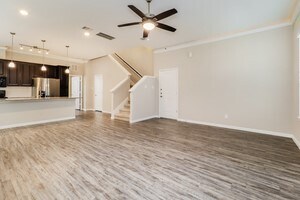 Foto del edificio - 6506 Geisler Crossing Ln