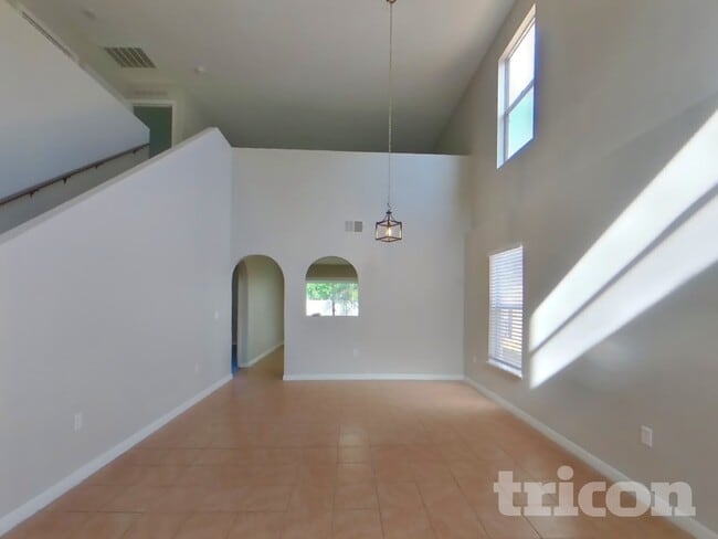 Building Photo - 3005 Whispering Trails Dr