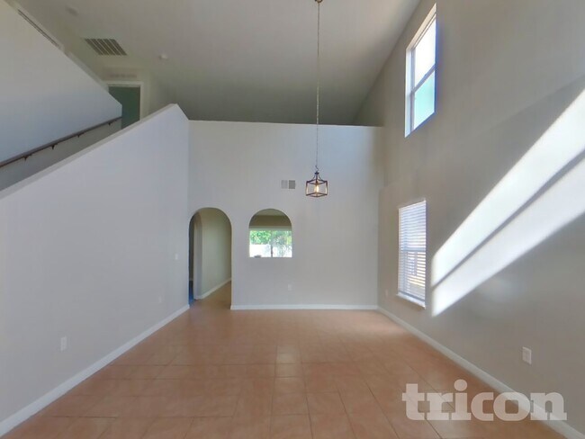 Foto del edificio - 3005 Whispering Trails Dr