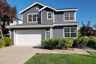 Building Photo - 50 Bridgewater Dr