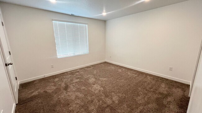 Foto del edificio - 3 Bedroom/2 Bathroom home in Saratoga Springs