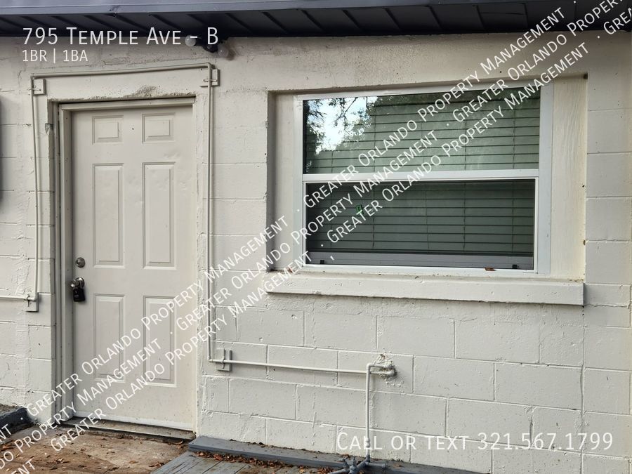 Primary Photo - 1 bedroom, 1 bath Apartment in Orange City.