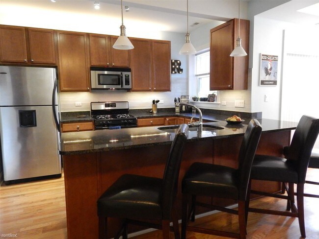 Foto del edificio - 4247 N Ashland Ave