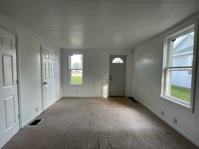 Building Photo - 515 N Logan St