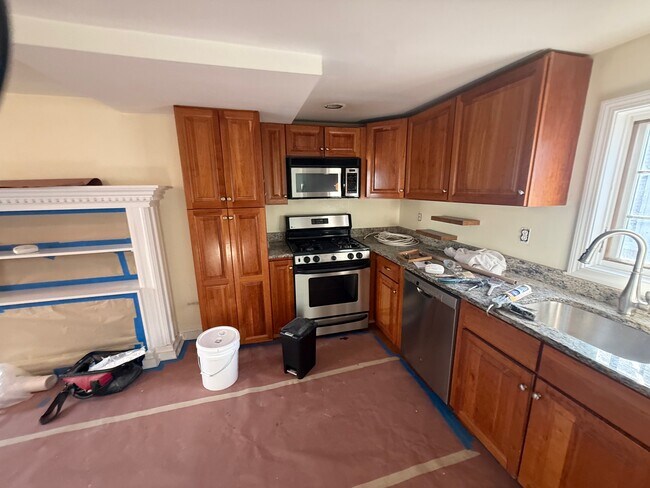 Building Photo - 3 Clarken Ct