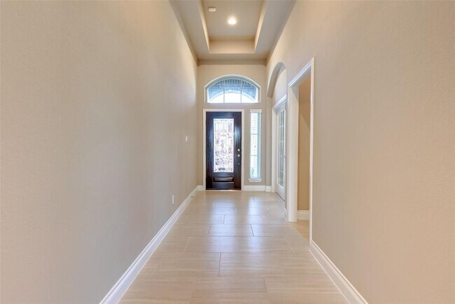 Foto del edificio - 23319 Tirino Shores Dr