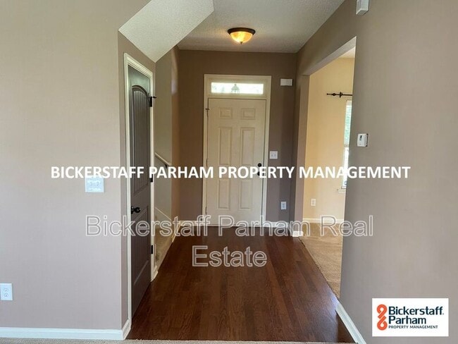 Foto del edificio - 272 Owens Rd