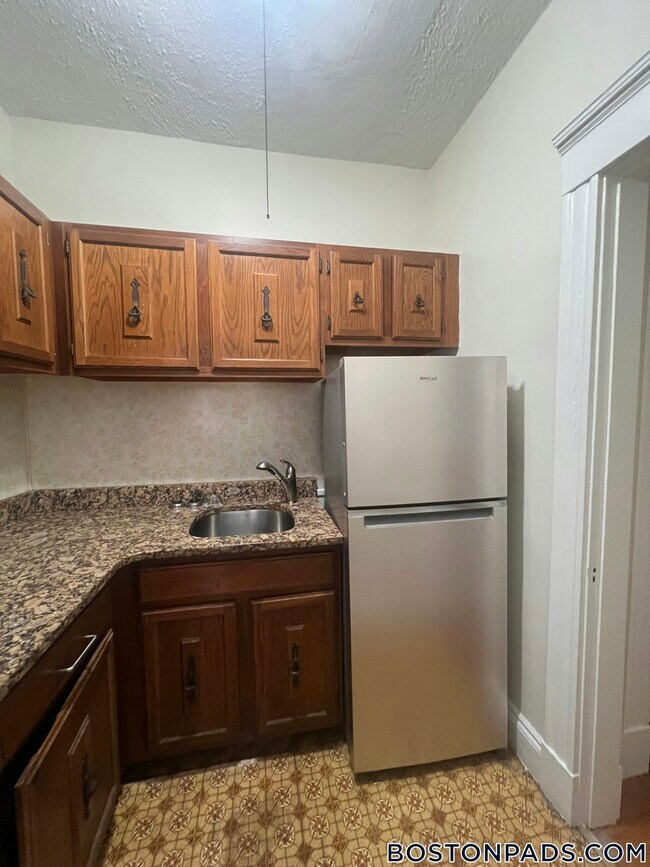 Building Photo - 17-19 Washington St.