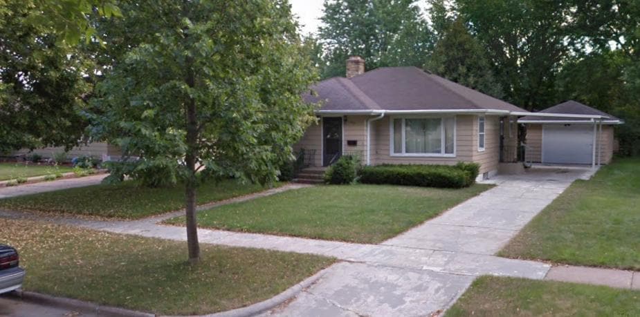 Primary Photo - 2113 Ohm Avenue
