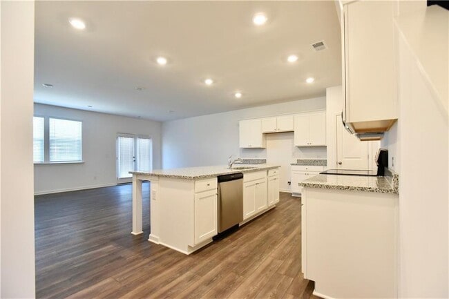 Building Photo - 140 Star Ct