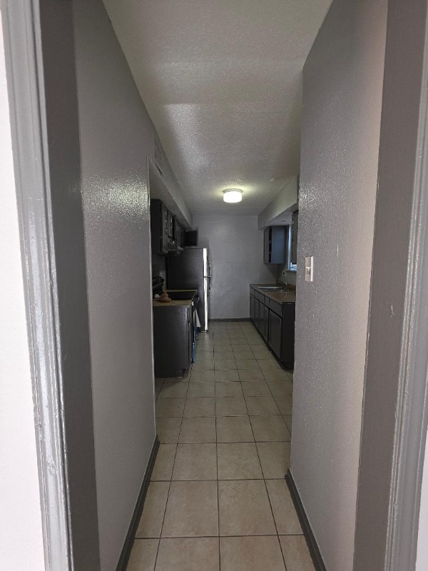 Building Photo - 7843 Sail St