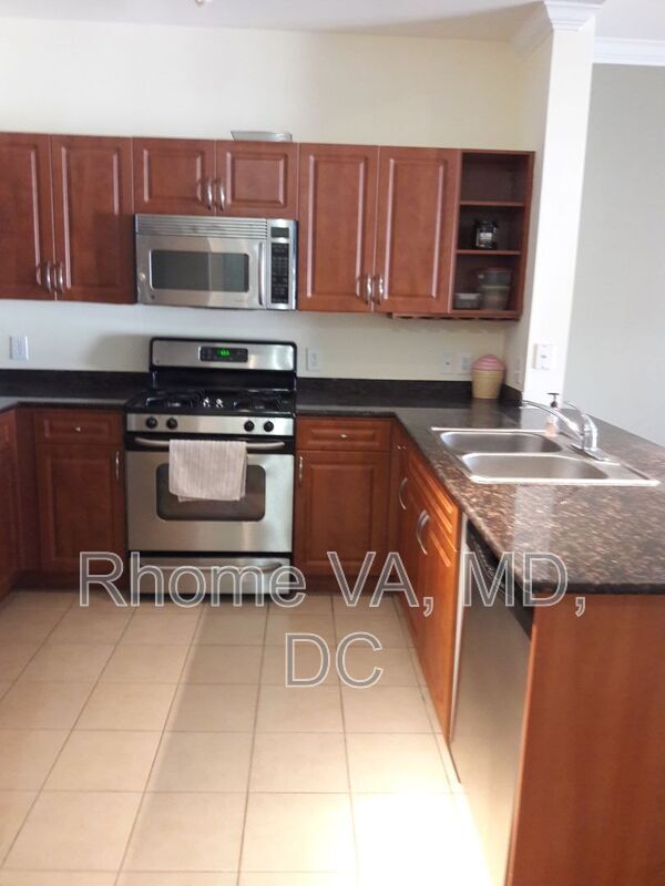 Building Photo - 12949 Centre Park Cir