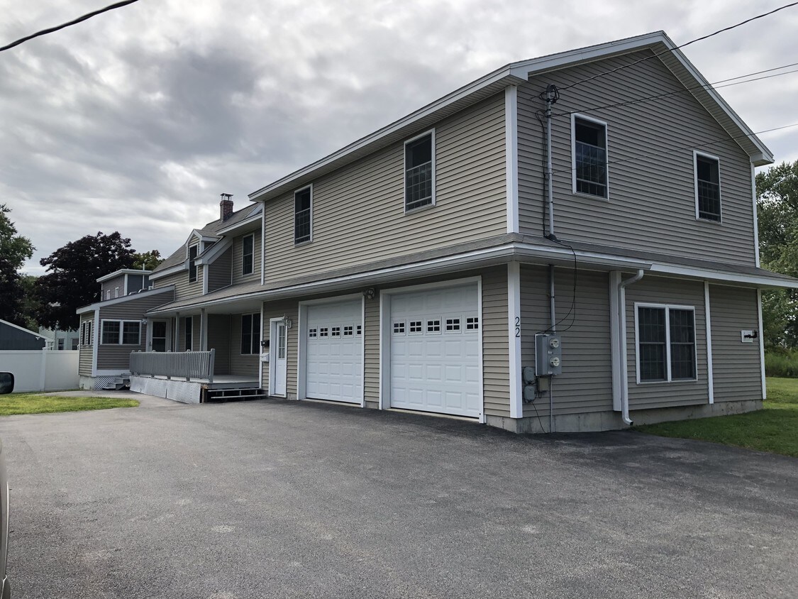 Street View - 22 Hawthorne St