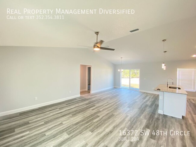 Foto del edificio - 16372 SW 48th Cir