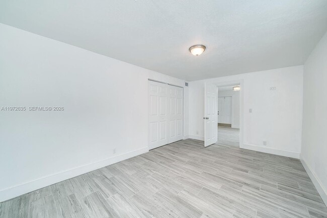 Building Photo - 1907 McKinley St