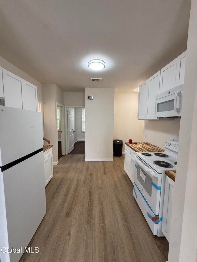 Foto del edificio - 474 3rd St