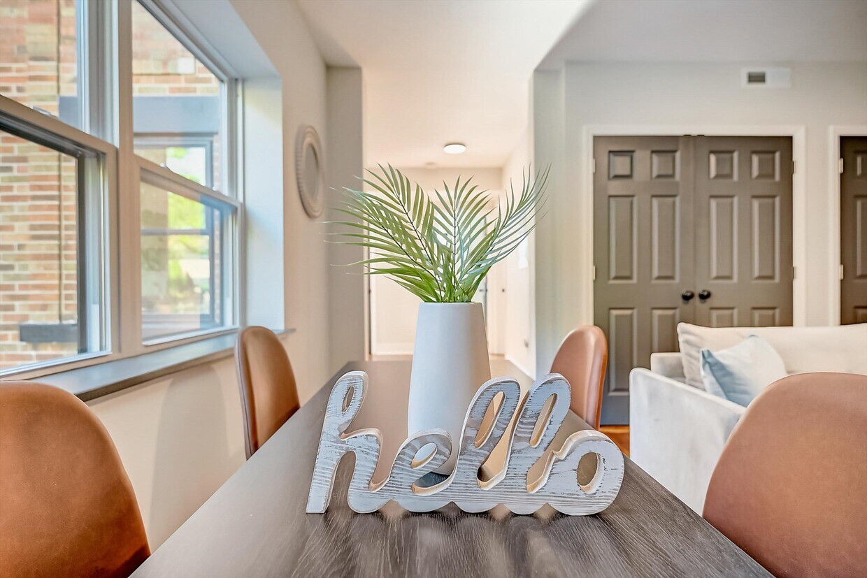 2624 Victory Pky Unit 105, Cincinnati, OH 45206 Apartments in