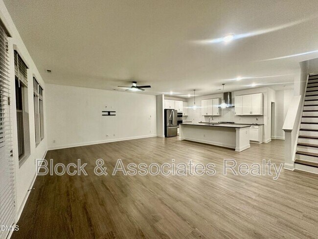 Foto del edificio - 2093 Maggie Vly Dr