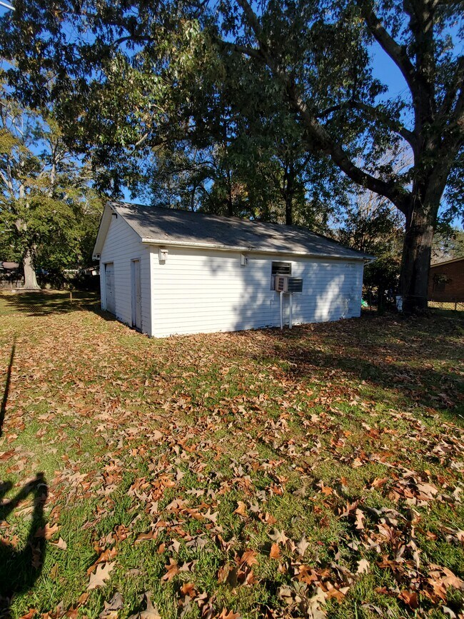 Separate Garage - 5306 Eva st