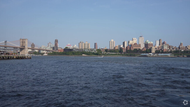 Building Photo - Pierhouse at Brooklyn Bridge Park