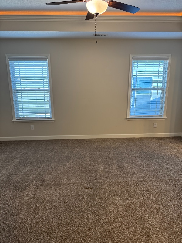 Foto del edificio - 710 Grays Harbor Ct