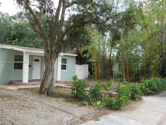 Foto del edificio - 440 NW 15th Ave