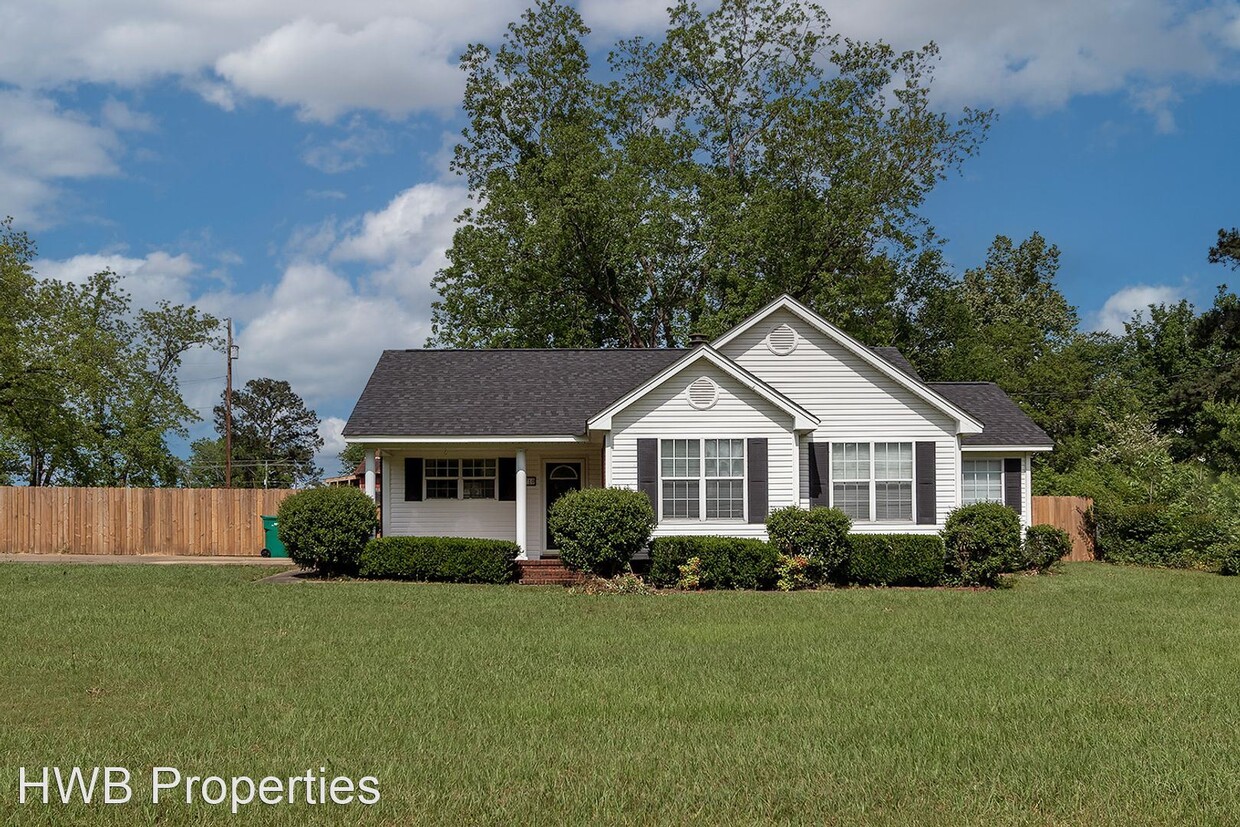 Primary Photo - 3 br, 2 bath House - 4710 Warren