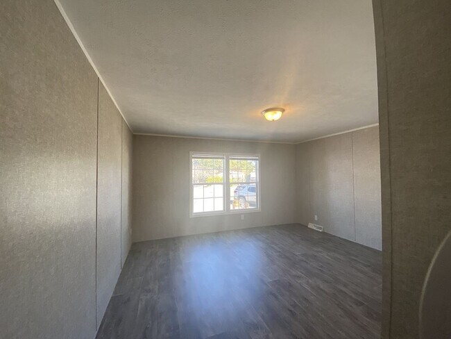 Foto del edificio - 4 Autumn Ct