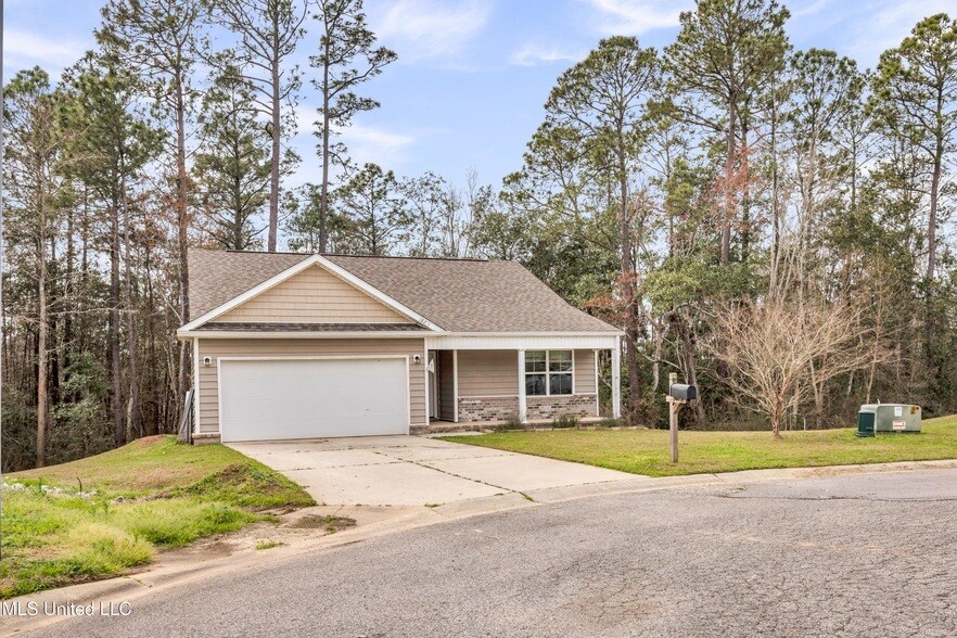 Foto principal - 18231 Mill Cove