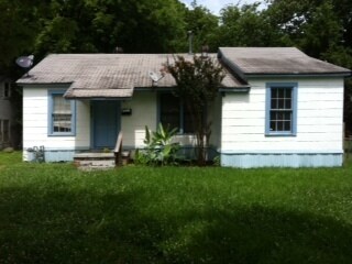 Foto principal - 203 Waller Ave